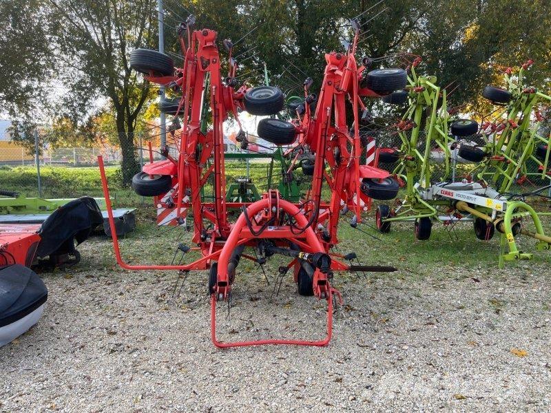 Kuhn GF 8702 Pöyhimet ja haravat