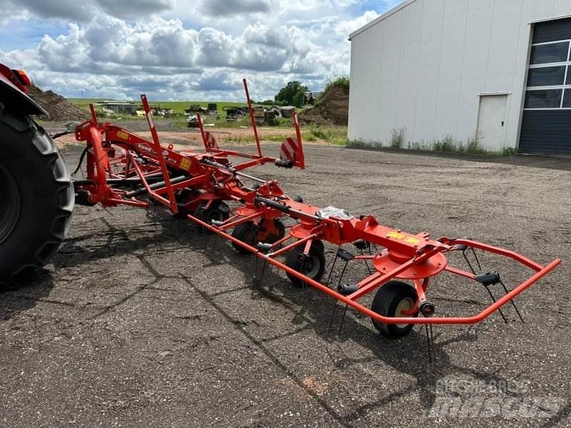 Kuhn GF 8712 Pöyhimet ja haravat