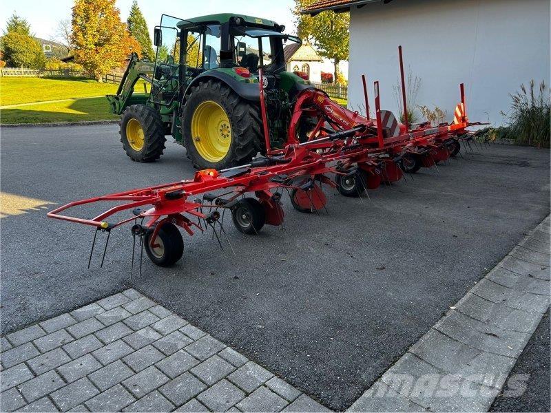 Kuhn GF 8712 Pöyhimet ja haravat