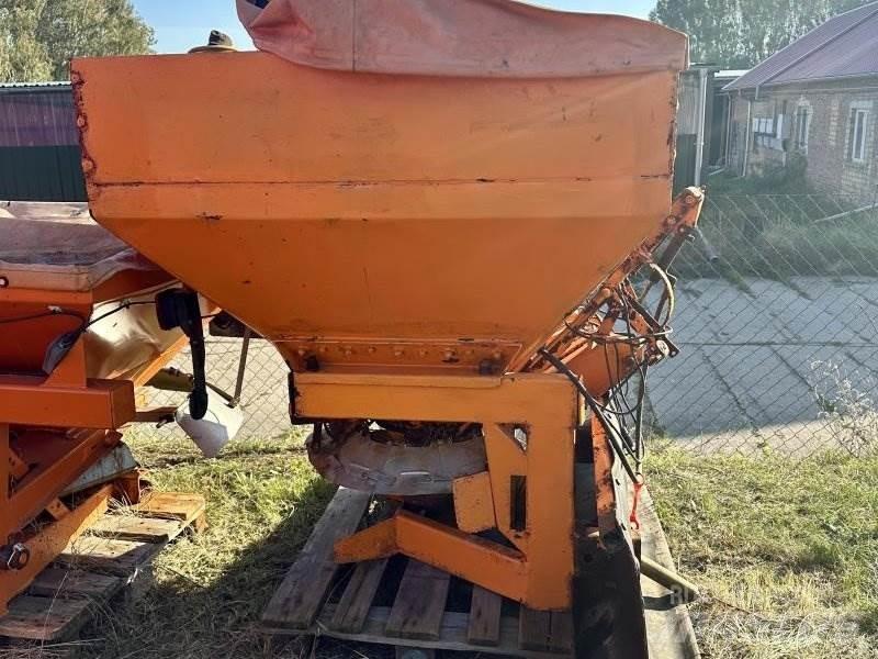 Rauch SA 601 Hiekan- ja suolanlevittimet