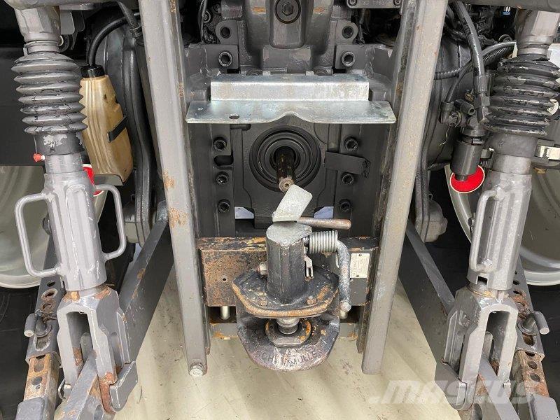 Valtra N154 Traktorit