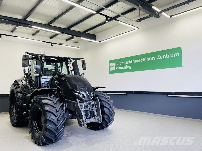 Valtra Q285 Traktorit
