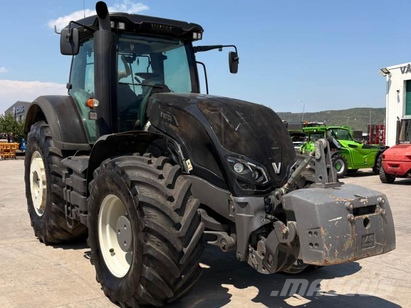 Valtra S274 Traktorit