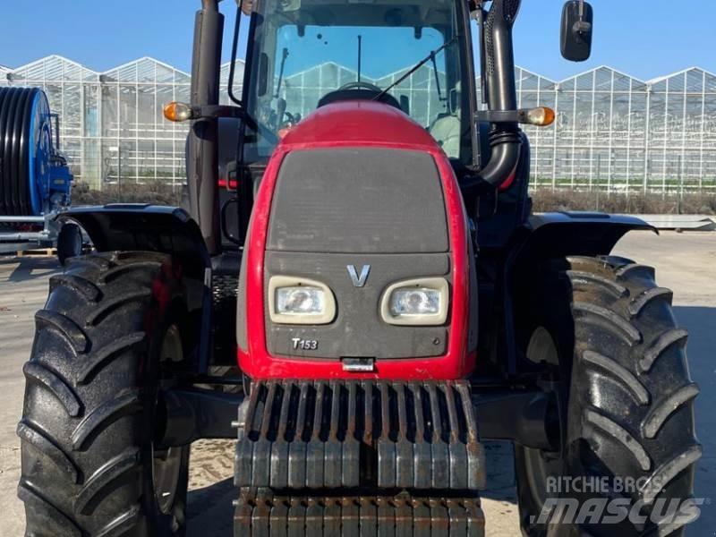 Valtra T153 H Traktorit