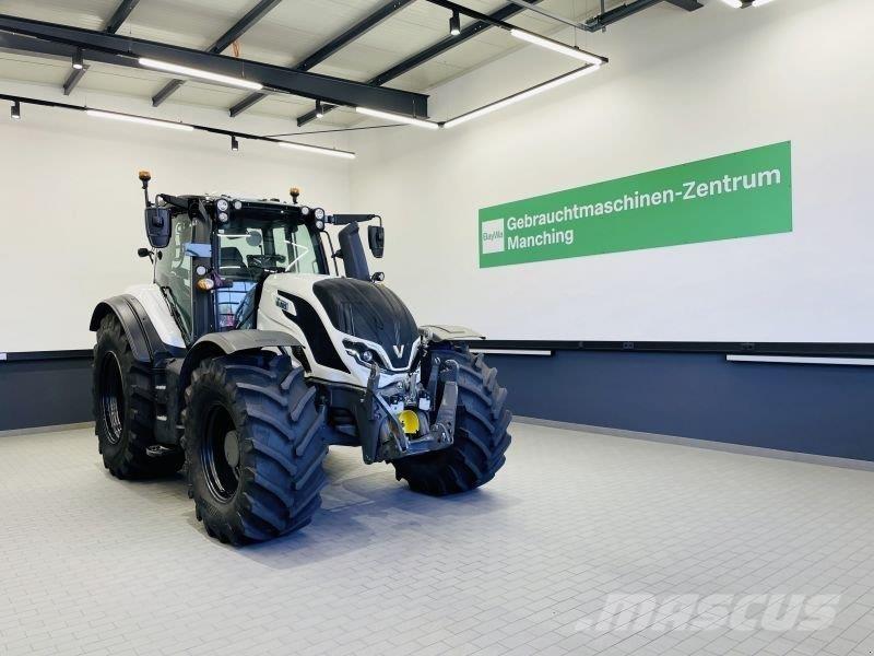 Valtra T215D Traktorit