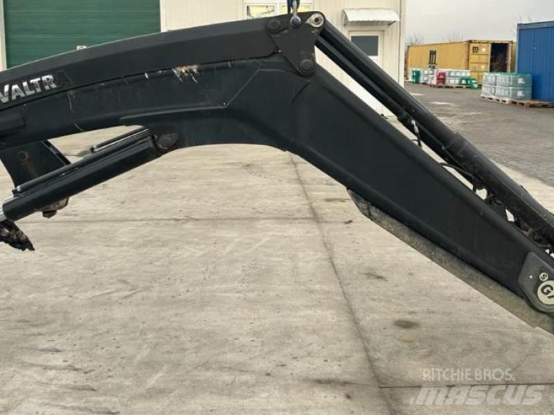 Valtra T234 A Traktorit