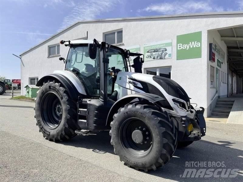 Valtra T235D Traktorit