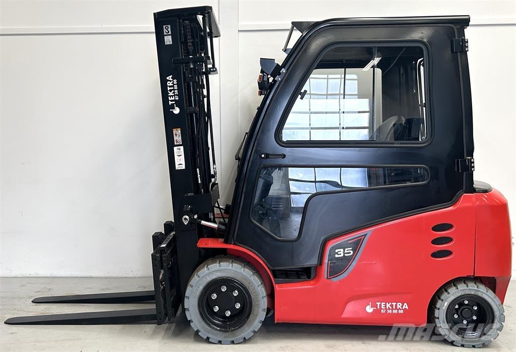 Tektra CPD35-XC5 Sähkötrukit