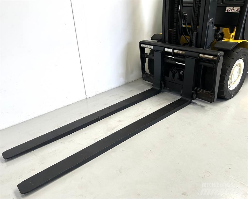 Yale GDP55VX Dieseltrukit