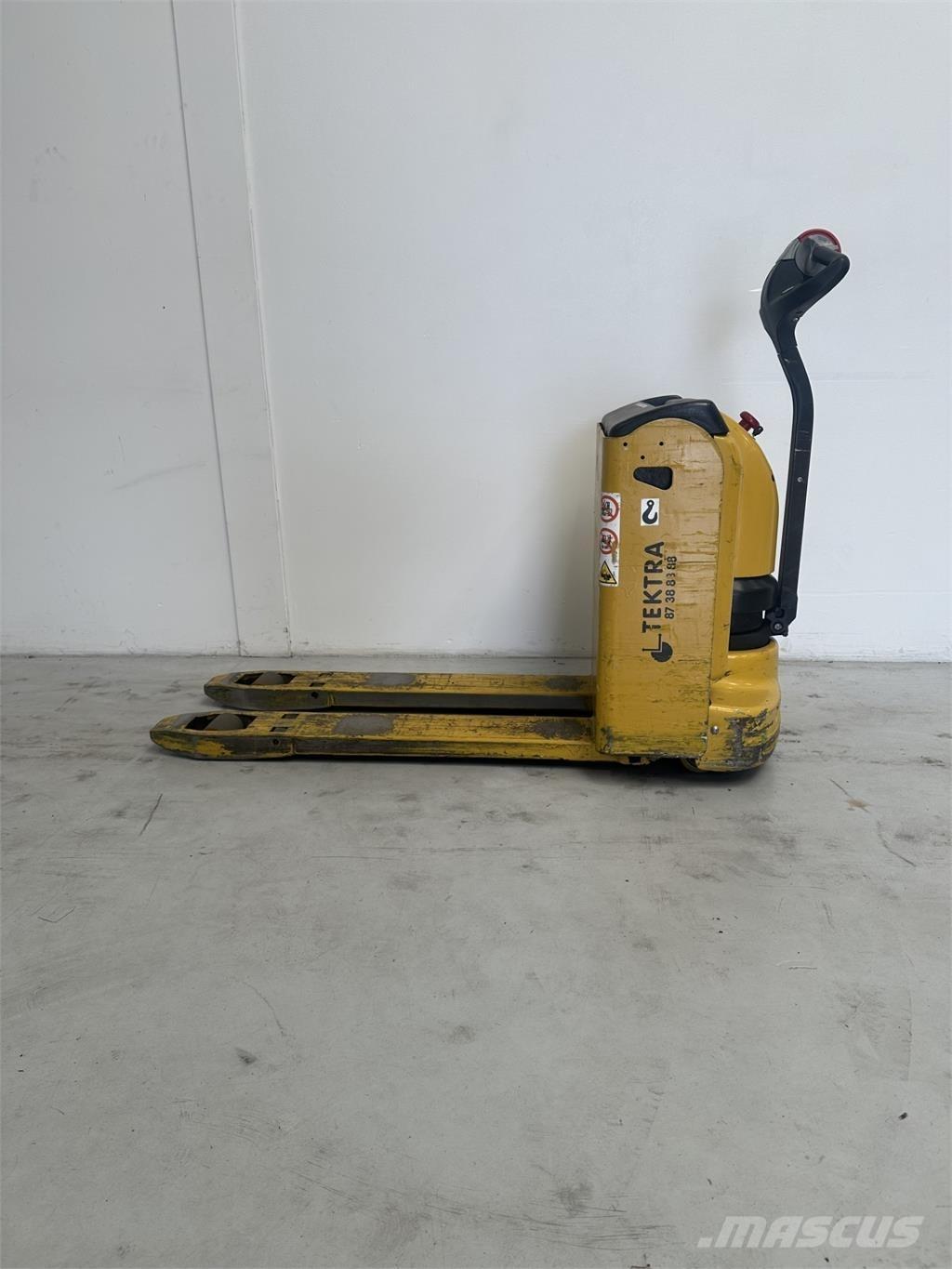 Yale MP18 Lavansiirtotrukit