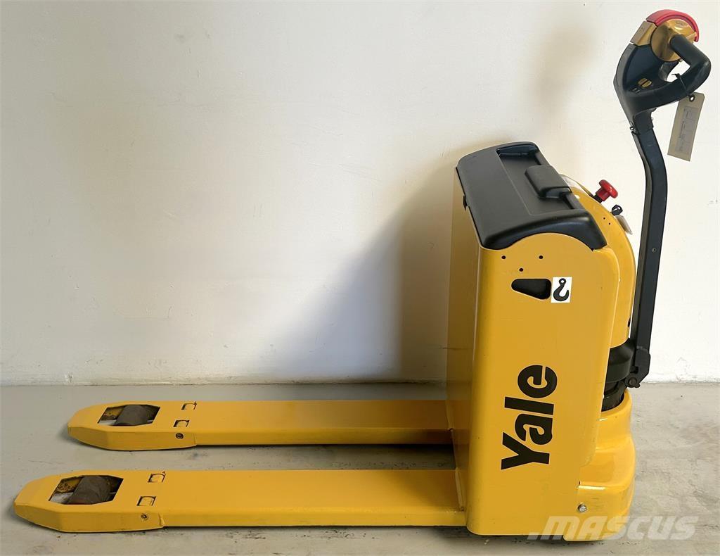 Yale MP18 Lavansiirtotrukit