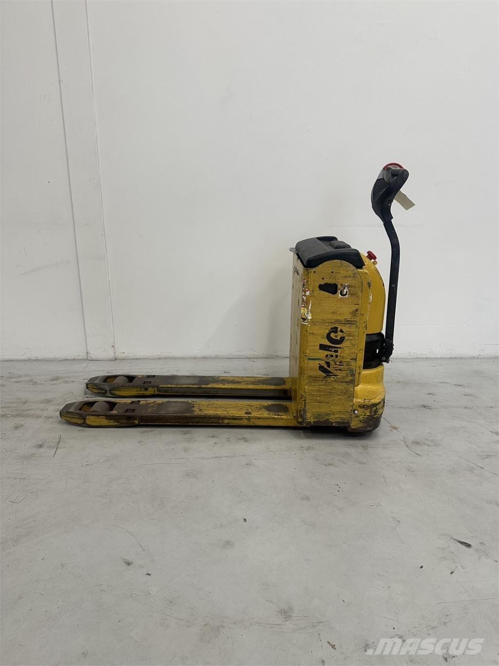 Yale MP18 Lavansiirtotrukit