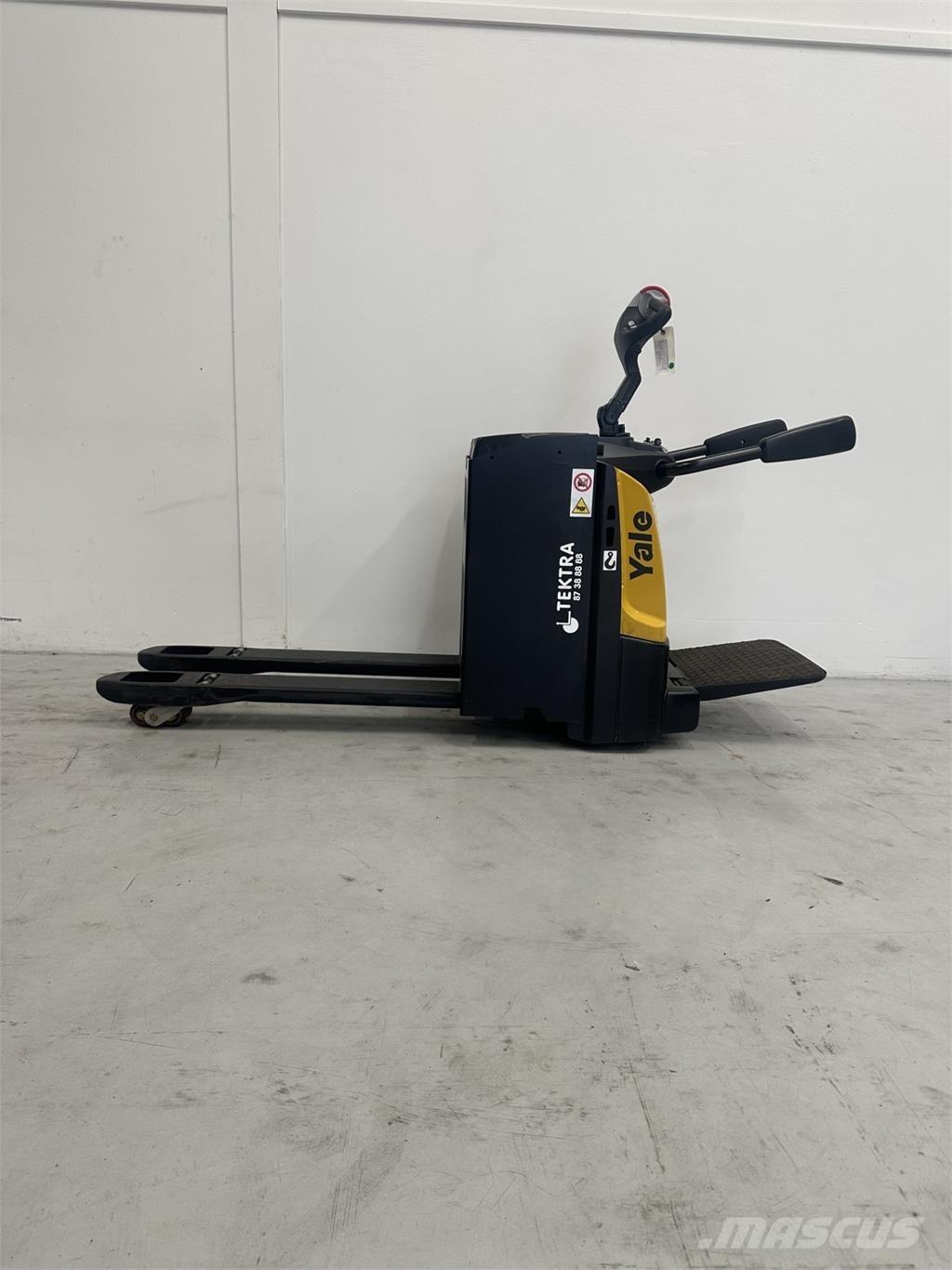 Yale MP20X-E843 Lavansiirtotrukit ajotasolla