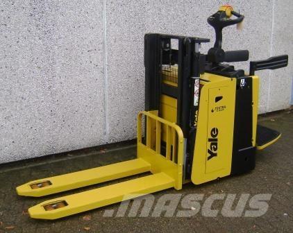 Yale MP20XD Ajettavat pinoamisvaunut