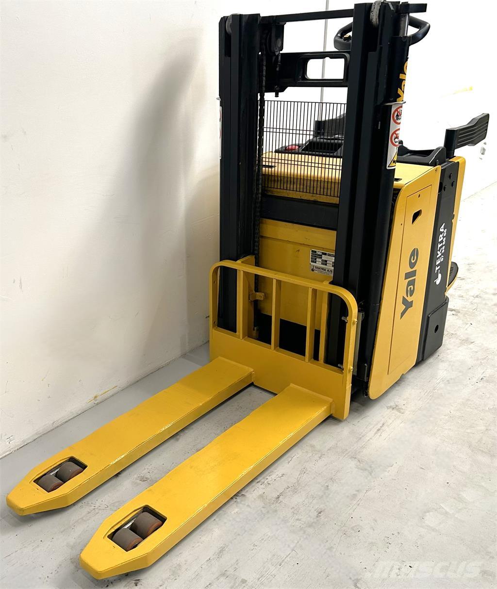 Yale MP20XD Ajettavat pinoamisvaunut