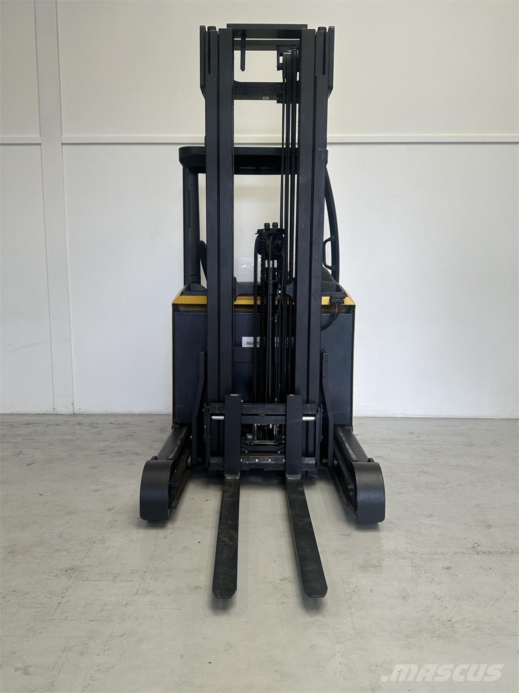 Yale MR14 Työntömastotrukit