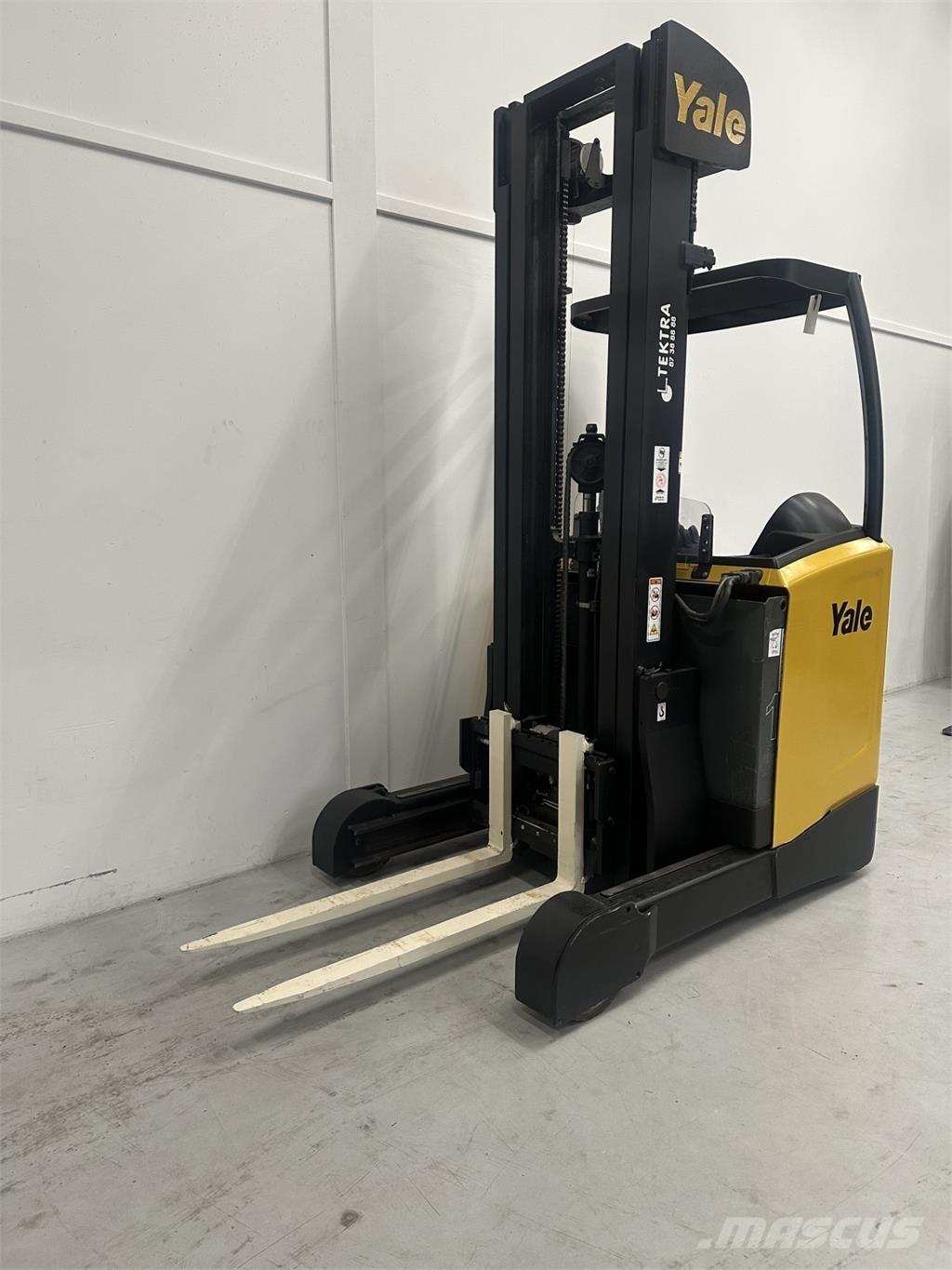 Yale MR14 Työntömastotrukit