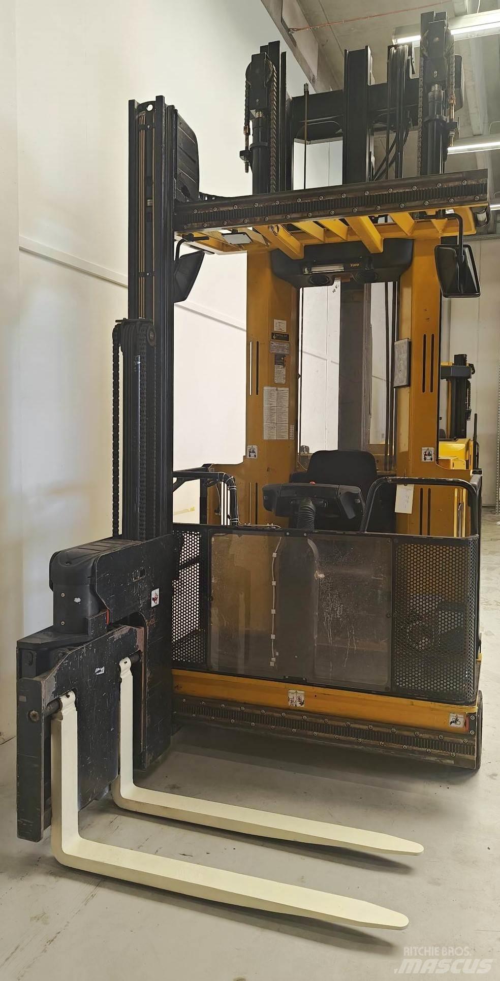 Yale MTC10 Kapeakäytävätrukit