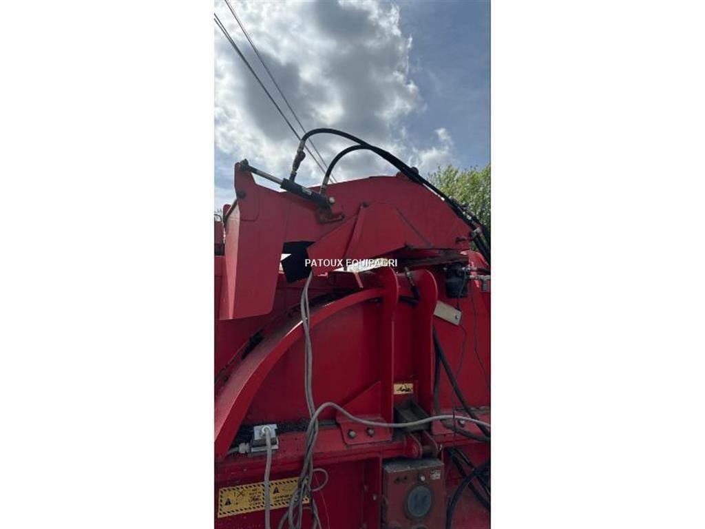  Agrisphère DP2500 Säiliörehun purkulaitteet