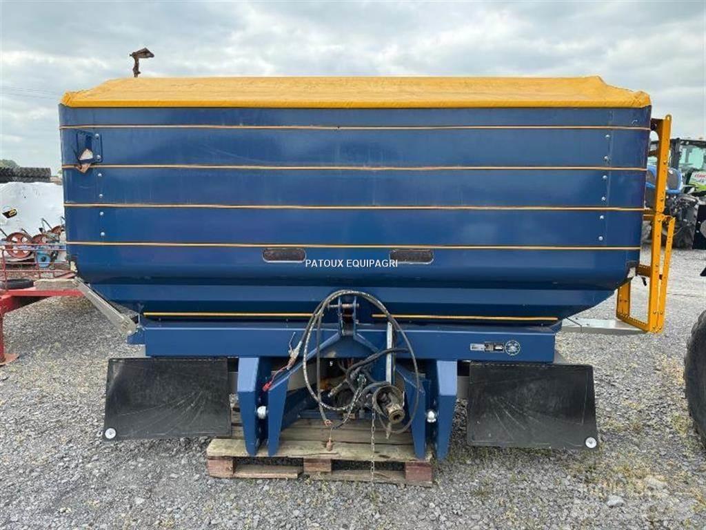 Bogballe M45 Lannoitteenlevittimet