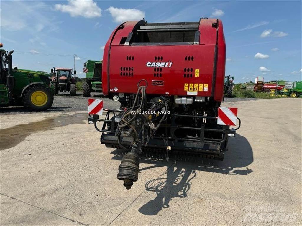 Case IH RB465 Pyöröpaalaimet