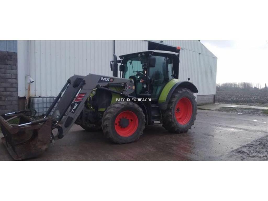 CLAAS ARION 520 Traktorit