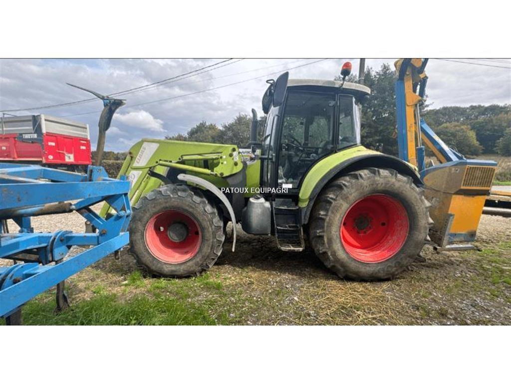CLAAS ARION640 Traktorit