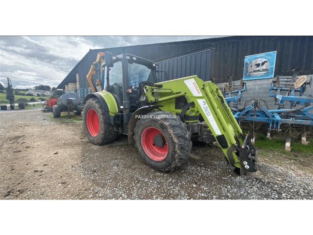 CLAAS ARION640 Traktorit