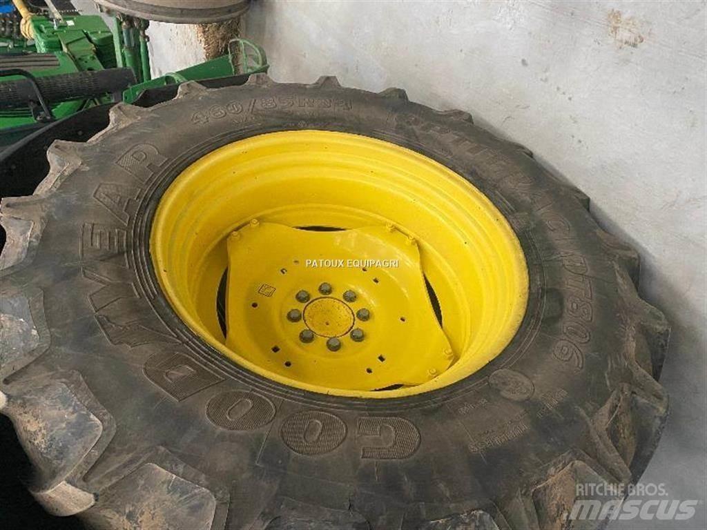 Goodyear 460/85R34 Renkaat ja vanteet
