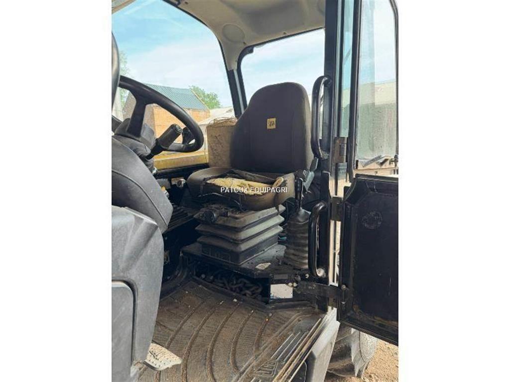 JCB 531-70 Maatalouskurottajat