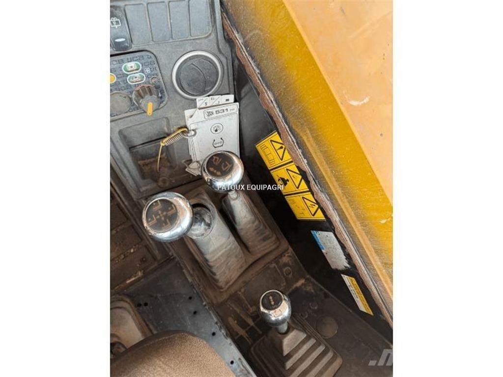 JCB 531-70 Maatalouskurottajat