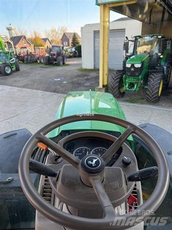 John Deere 6155R Traktorit