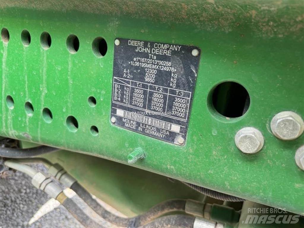 John Deere 6195M Traktorit