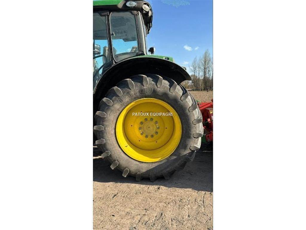 John Deere 6195R Traktorit