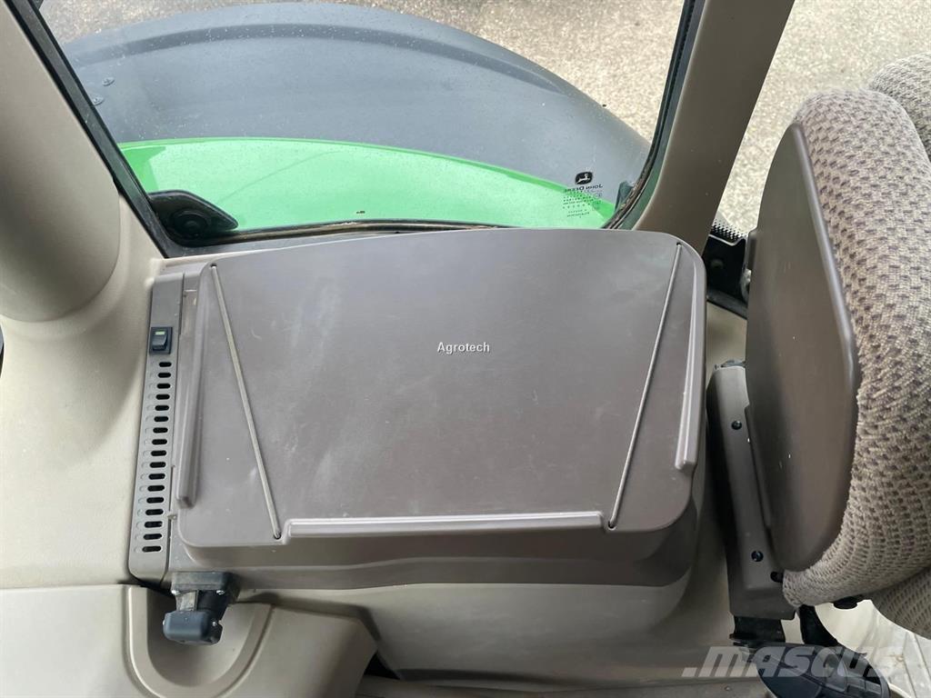 John Deere 6R 195 Traktorit