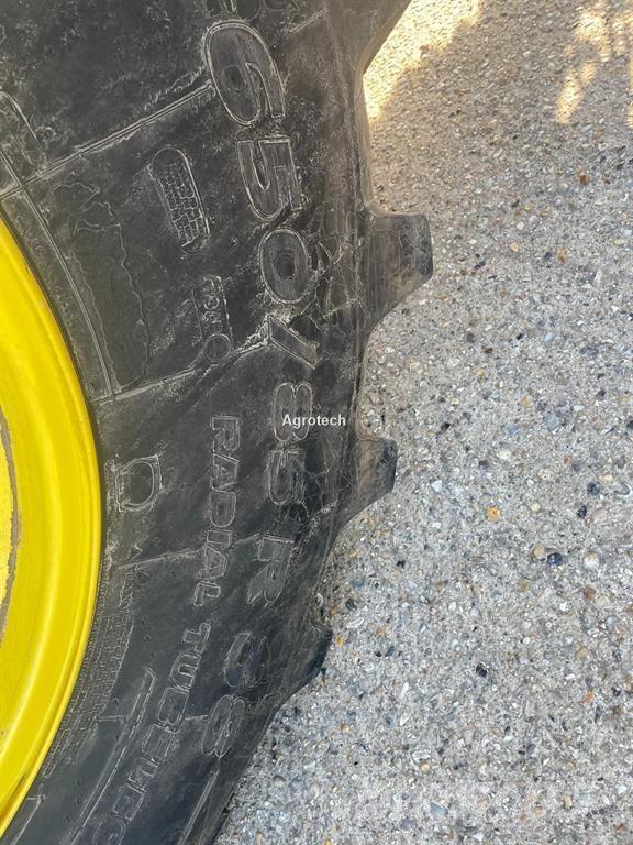 John Deere 6R195 Traktorit