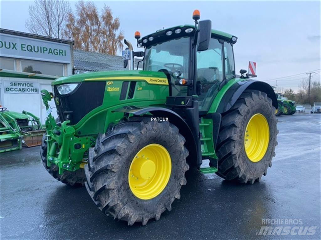 John Deere 6R215 Traktorit