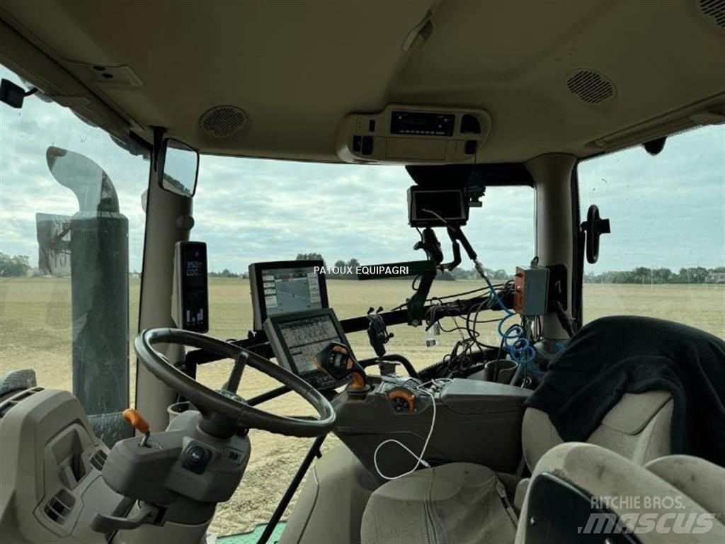 John Deere 6R250 Traktorit