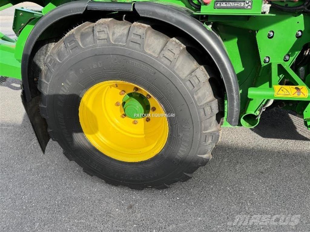 John Deere C441R Käärijät