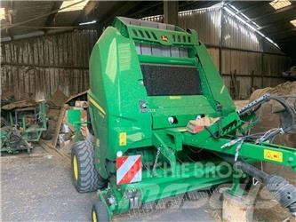 John Deere V461M Pyöröpaalaimet