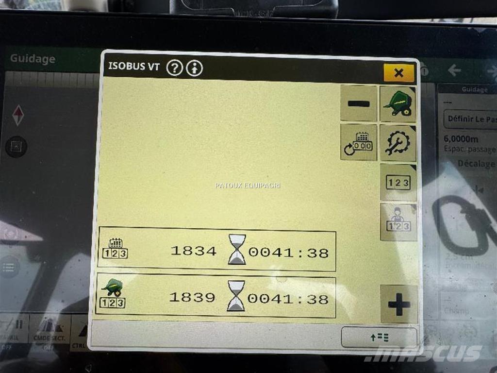 John Deere V461R Pyöröpaalaimet