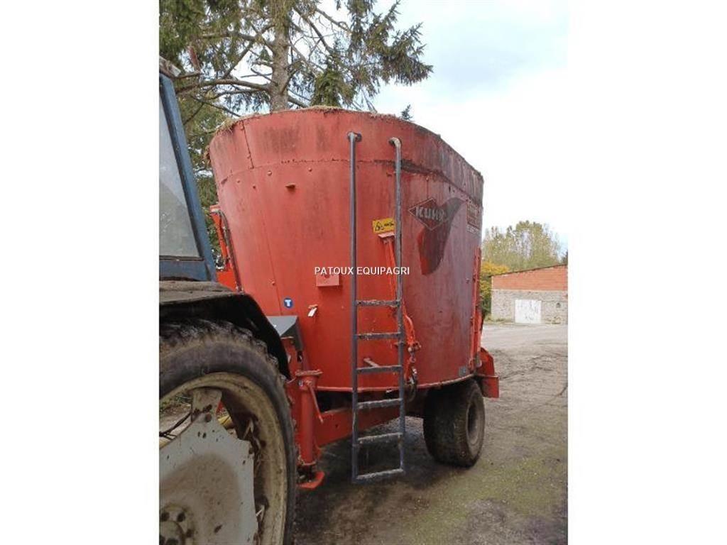 Kuhn 1070 Rehuvaunut