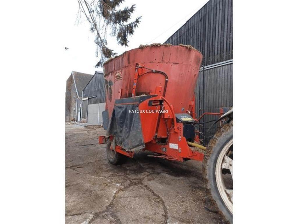 Kuhn 1070 Rehuvaunut