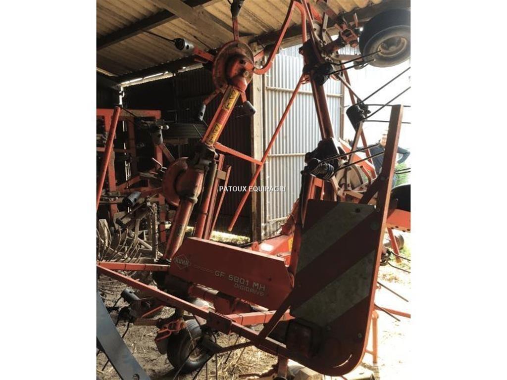 Kuhn GF5801 Pöyhimet ja haravat