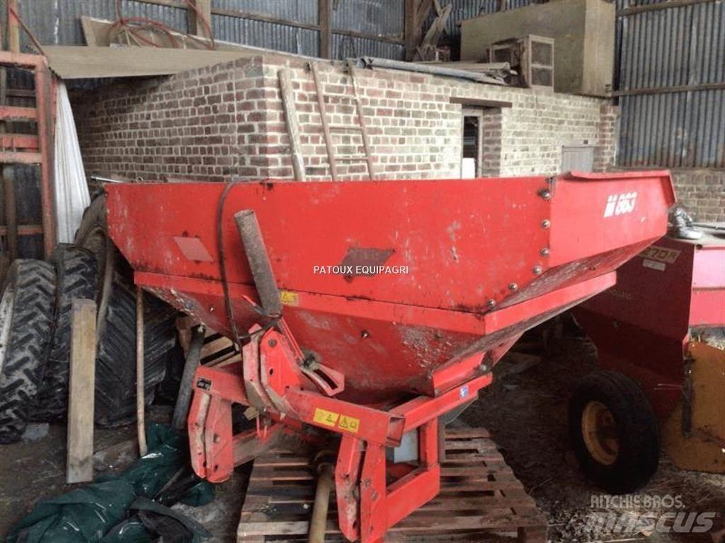 Kuhn MDS732 Lannoitteenlevittimet