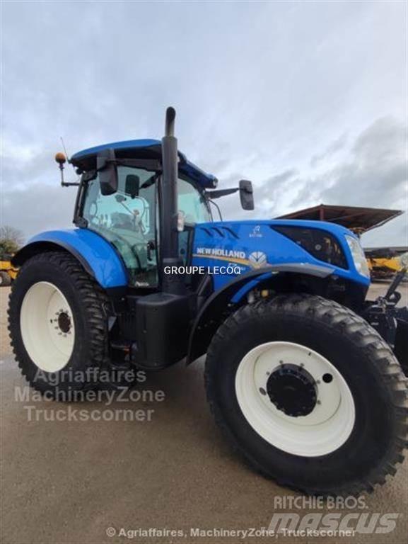 New Holland T7 230 Traktorit