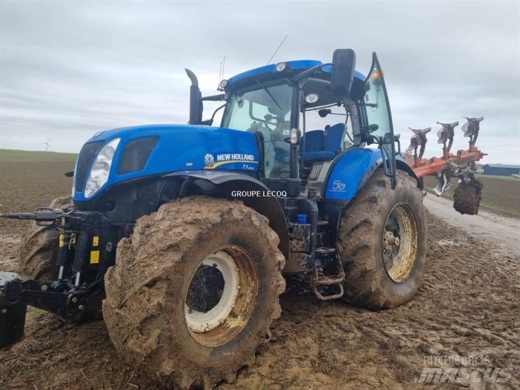New Holland T7.250 Traktorit
