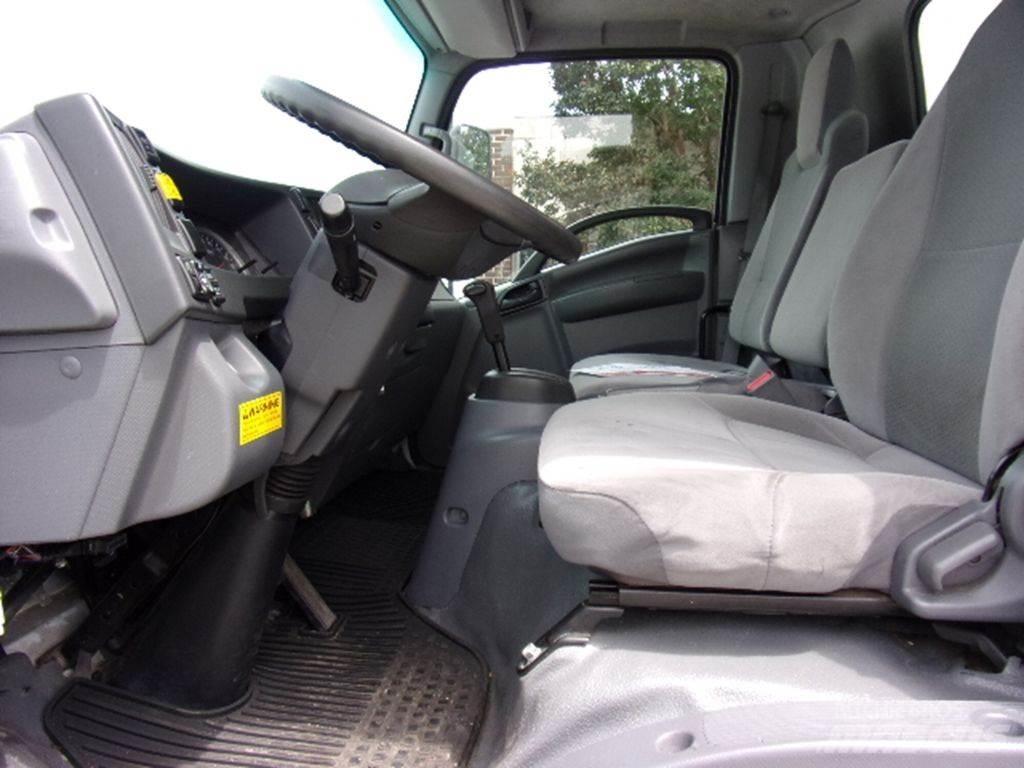 Isuzu NPR HD Umpikorikuorma-autot