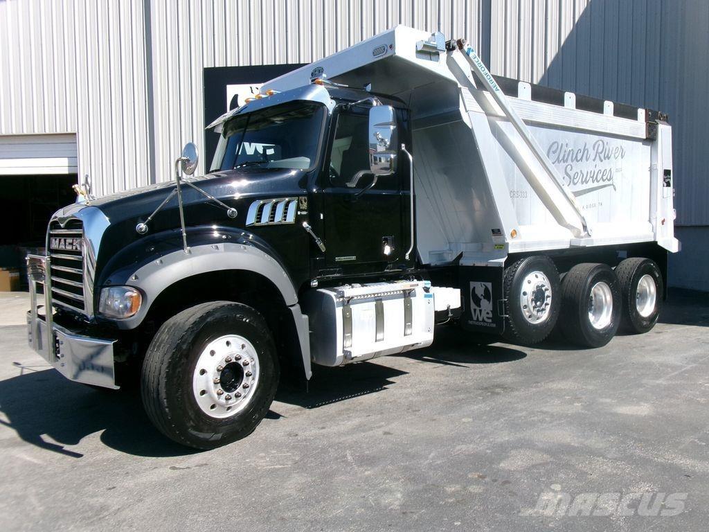 Mack GR64F Sora- ja kippiautot