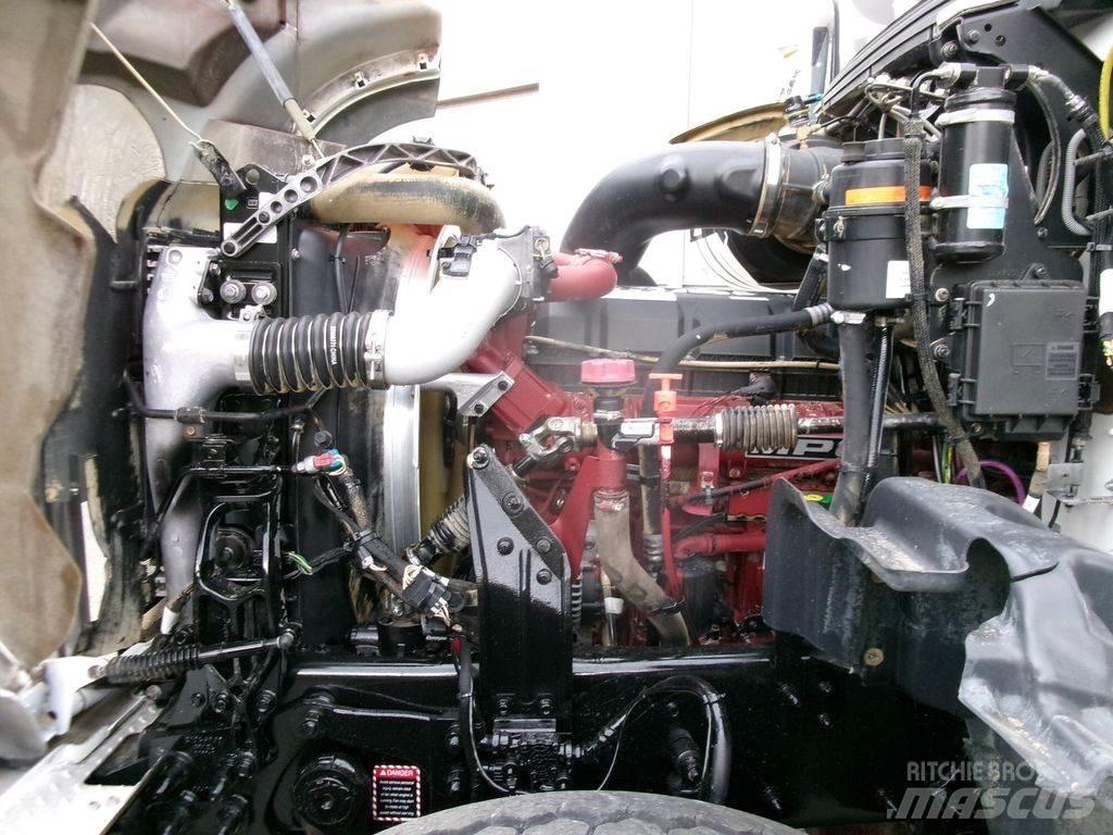 Mack GR64FR Sora- ja kippiautot